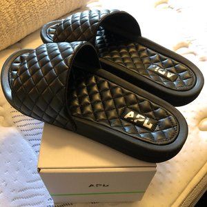 APL Women's Lusso Slides